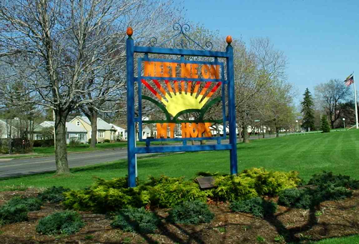 Image 'Meet Me Mt Hope Sign.jpg' on "Mt. Hope Avenue" Rochester Wiki